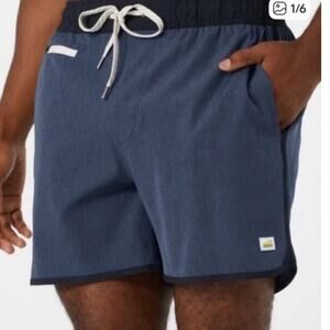 Vuori Men's  Banks Shorts  5 " Blue Azure Linen texture Dsize Small